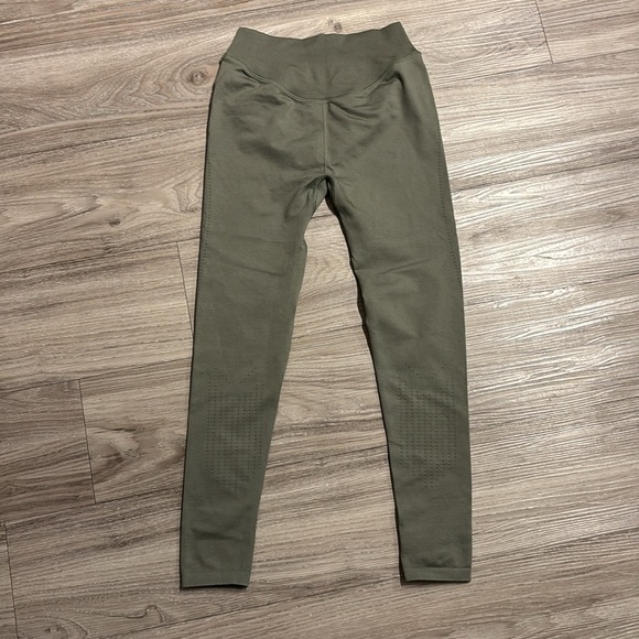 Gymshark Leggins- green - Picture 4 of 4